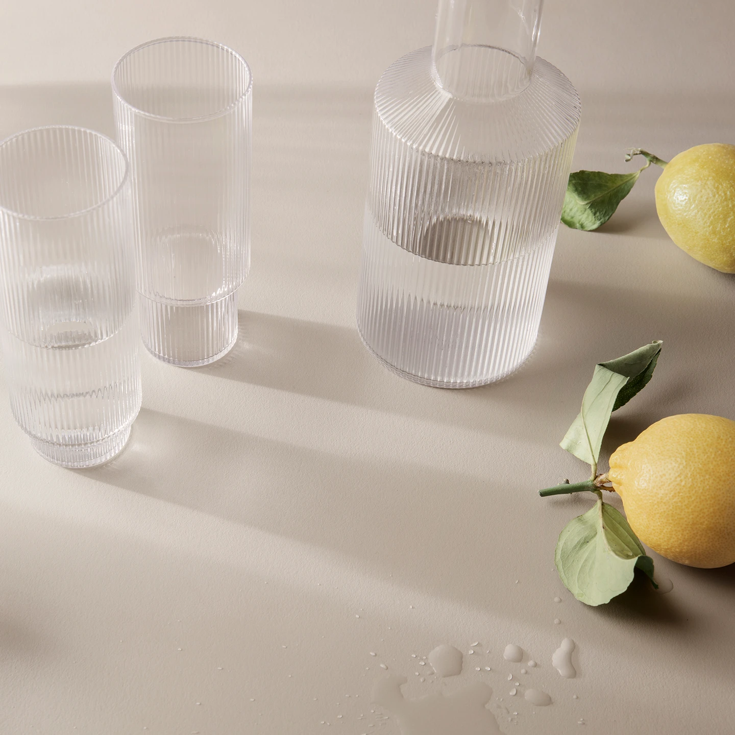 Ferm LIVING Ripple Longdrink-Glas 4er Pack 8 Ferm LIVING Ripple Longdrink-Glas 4er Pack – Bild 8