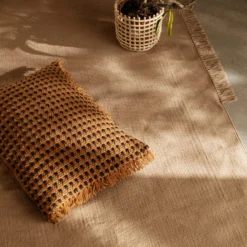 Ferm LIVING Ceramic Geflochtener Korb Ø23,5cm -Ferm Living 500845 01 11 EnvironmentImage 4274c73fa4 scaled