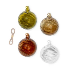 Ferm LIVING Twirl Weihnachtskugel Medium Ø8cm 4er Pack