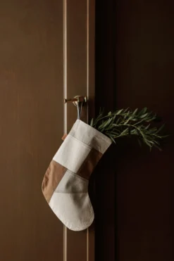 Ferm LIVING Tonal Weihnachtsstrumpf 50cm -Ferm Living 505174 01 3 EnvironmentImage a71339fcd3 scaled