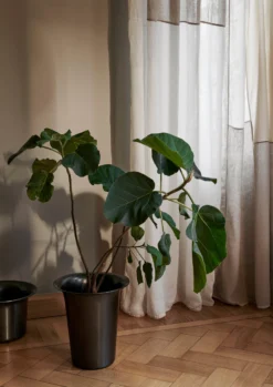 Ferm LIVING Spun Alu Korb Hoch Ø35cm -Ferm Living 570406 01 41 EnvironmentImage 48d39efbb6 scaled