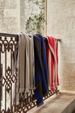 Ferm LIVING Alee Badetuch 100 X 150cm -Ferm Living 579951 01 30 EnvironmentImage 4180e7e409 scaled