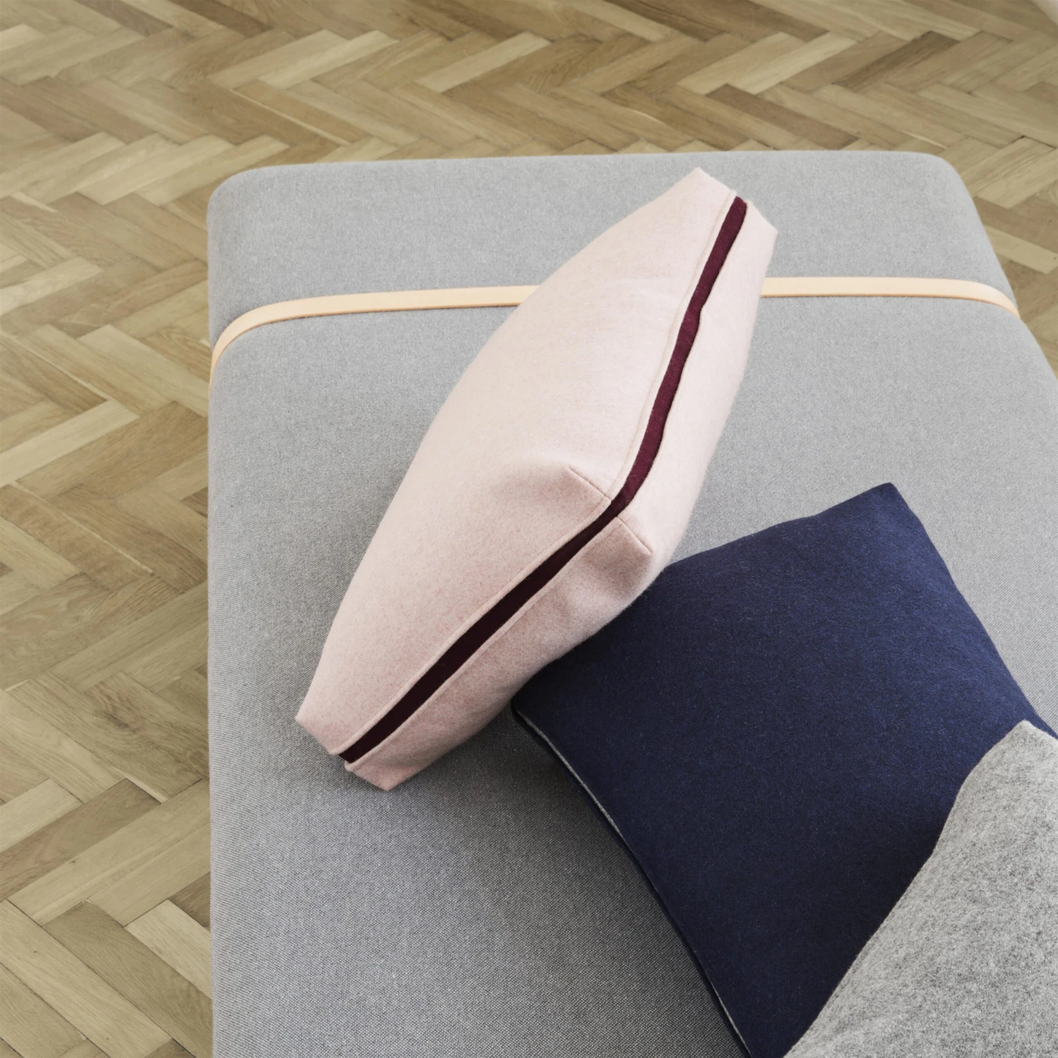 Ferm LIVING Turn Tagesbett 2 Ferm LIVING Turn Tagesbett – Bild 2