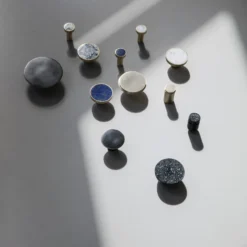 Ferm LIVING Stone Wandhaken Klein 6 Ferm LIVING Stone Wandhaken Klein -Ferm Living p 30587 03 04 6cbc09fcaa scaled