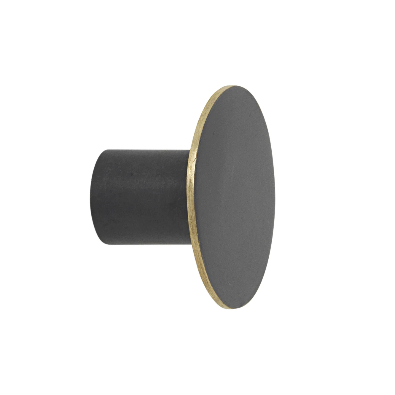 Ferm LIVING Flat Circle Wandhaken Schwarz-Messing 1 Ferm LIVING Flat Circle Wandhaken Schwarz-Messing